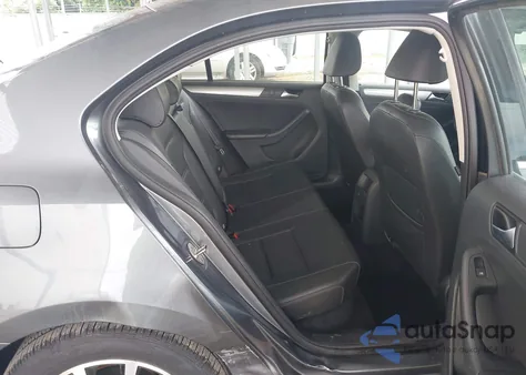 2018 Volkswagen Jetta 1.4T Se/1.4T Wolfsburg Edition z USA, uszkodzony, nr VIN 3VWDB7AJ9JM258590